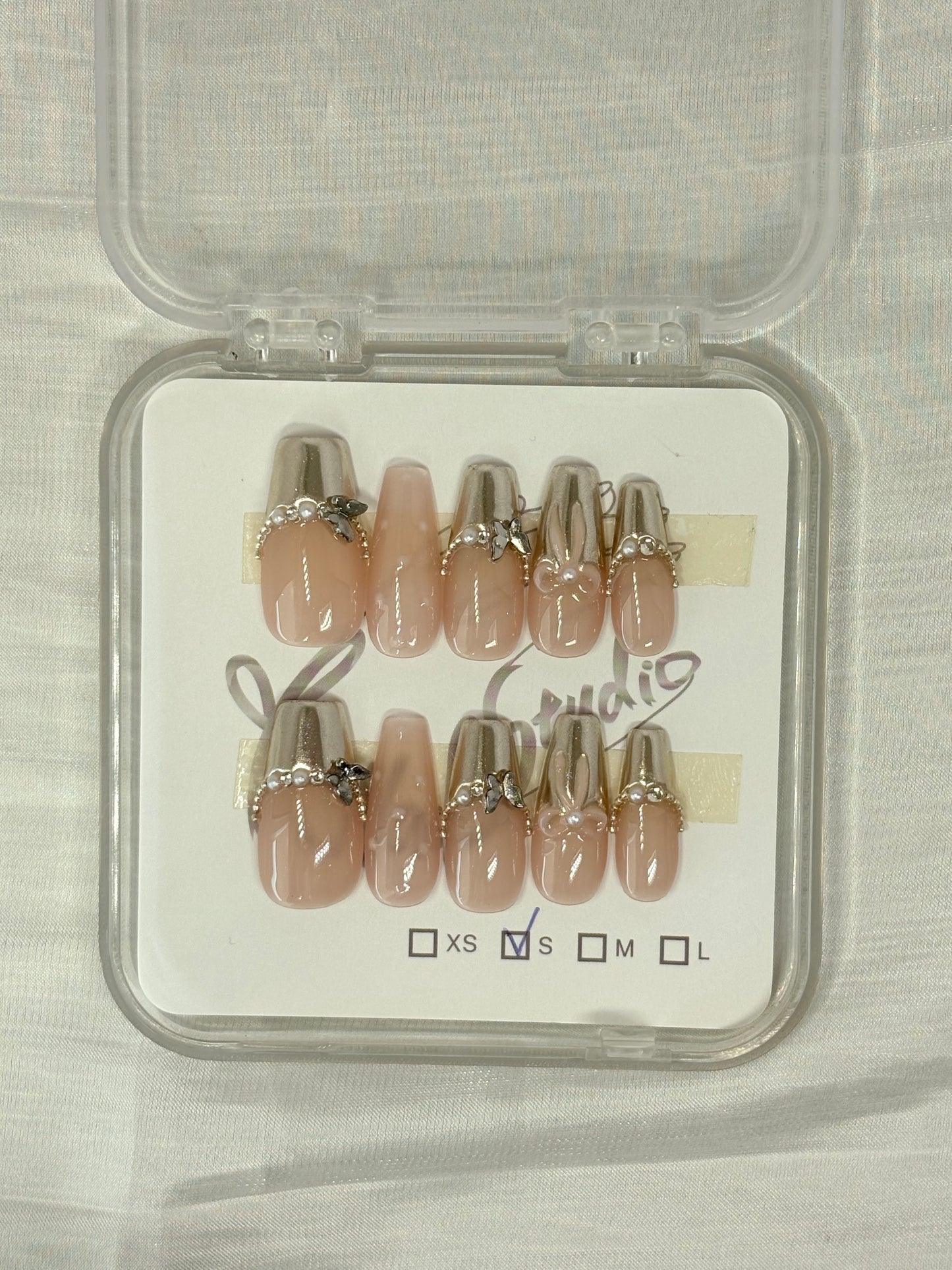 Sliver French Tip Polka Dot