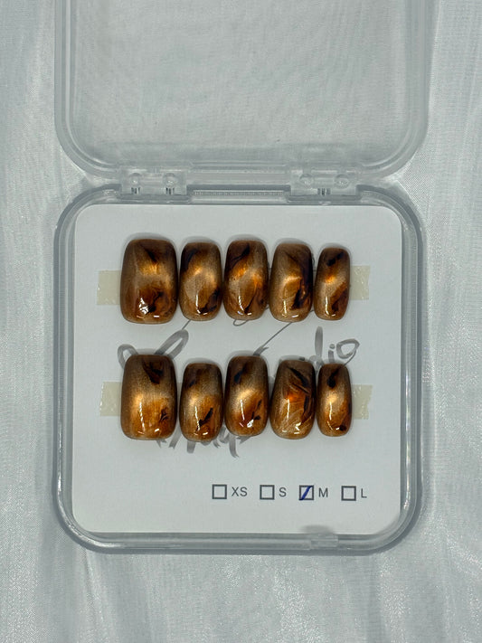 Brown Cat Eye
