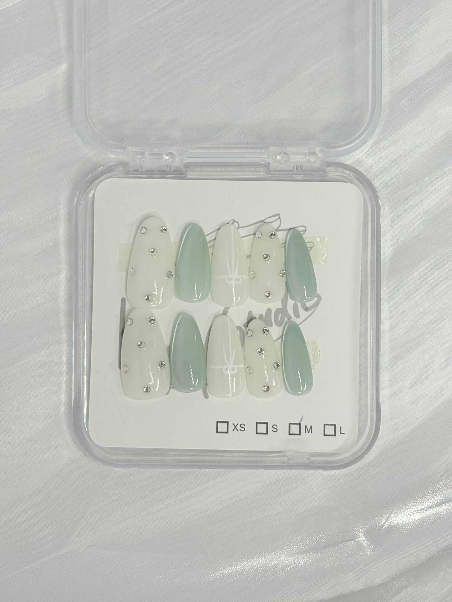 Mint Cat Eye - Size M