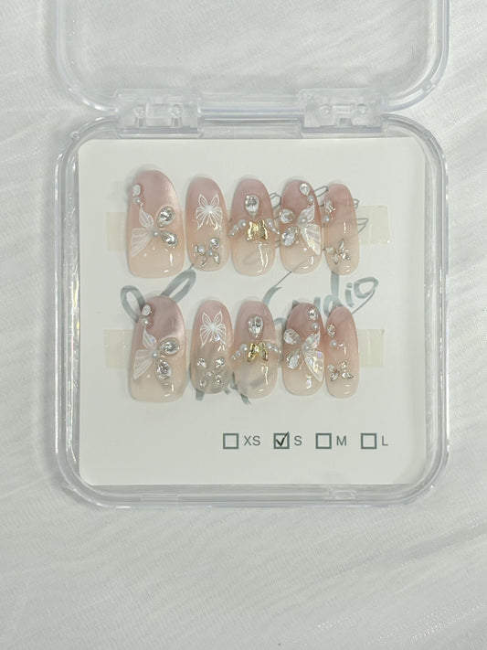 Crystal Butterfly - Cat Eye