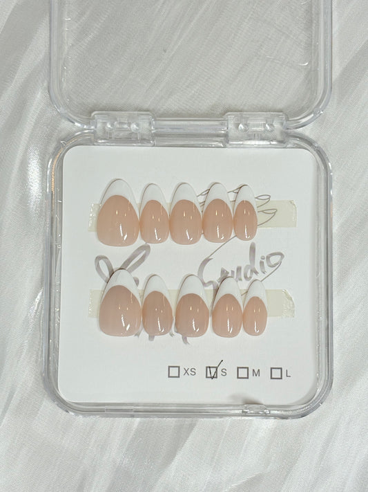Whilte French Almond Shape - Size S