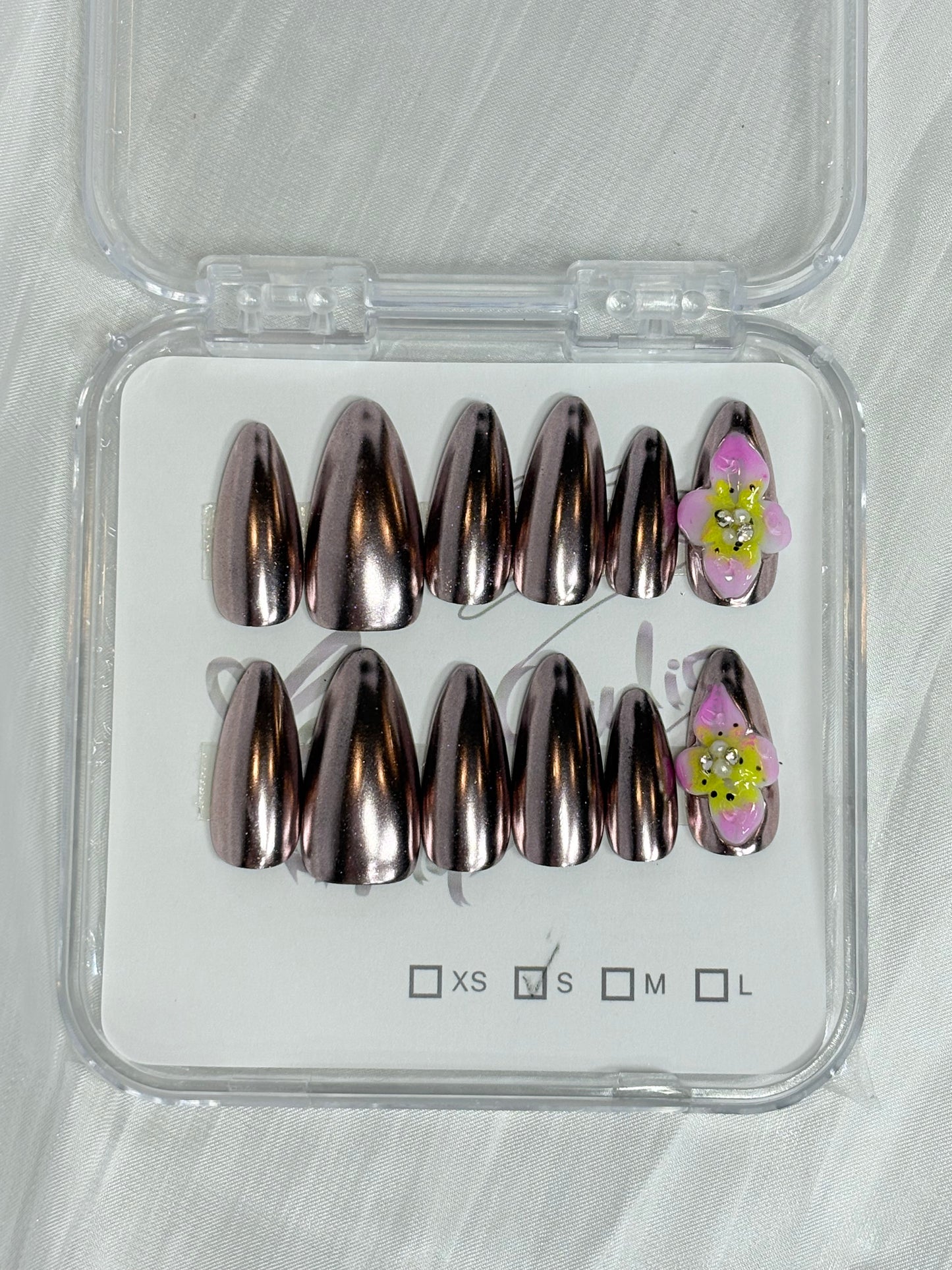 Pearly Gold 3D Flower - Size S