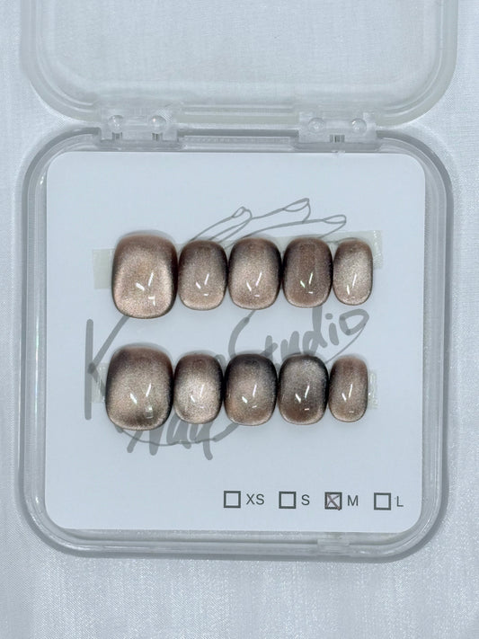 Brown Cat Eye - Short
